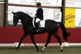 yvette-uzarro-beek-06-11-2010-2